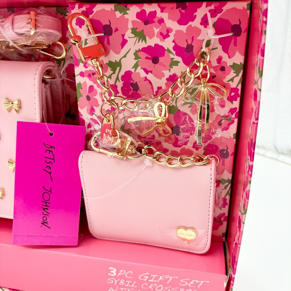 BETSEY JOHNSON Sybil Pink and Gold BOWS Crossbody Bag Wallet Bag Charms Set - Picture 6 of 6